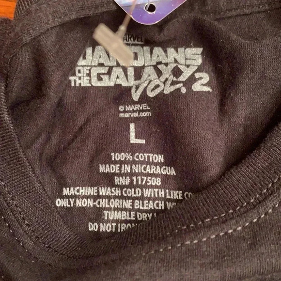 Guardians of the Galaxy Volume 2 Groot Tee Shirt NWT - Picture 3 of 5